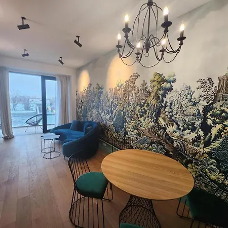 Apartment One Floreasca Near Park Luxury