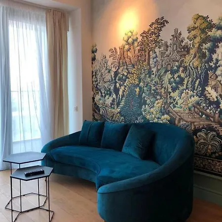 Apartment One Floreasca Near Park Luxury